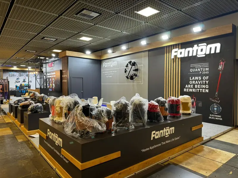 Fantom · IFA Berlin Messestand, Bild 2